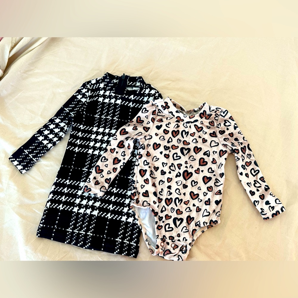 A set of fashion long sleeve styles for baby